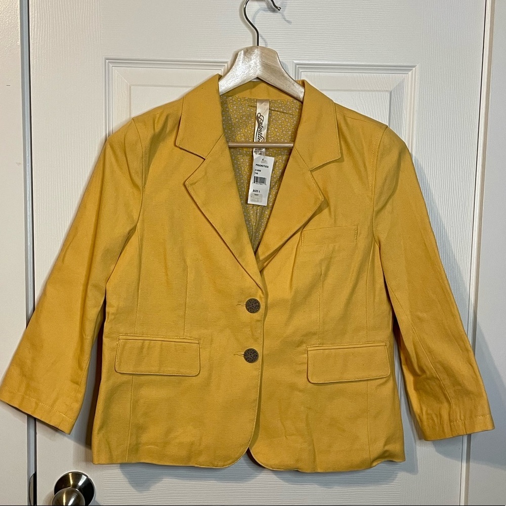 NWT Priorities from Dillard’s yellow womens blazer sz L